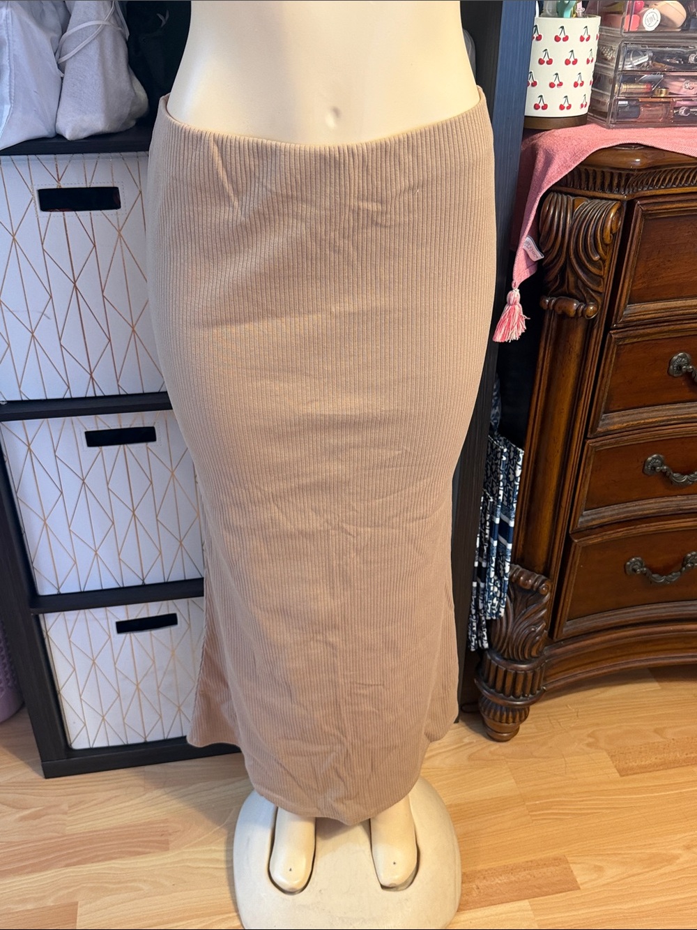 ZARA Ribbed Knit Maxi Skirt in Light Brown